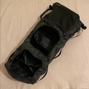 SOLGAARD THE CARRY ON CLOSET ORGANIZER Black Nylon
